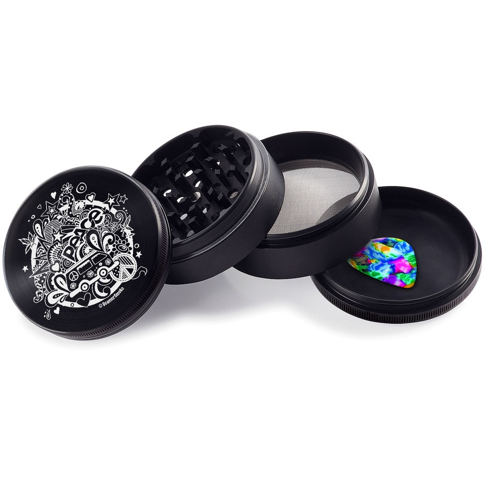 GR-BMR-600 Beamer Aircraft Grade Aluminum Grinder with guitar pick
