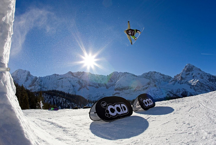 Horizontal Pop-Screen A-Frame Banner