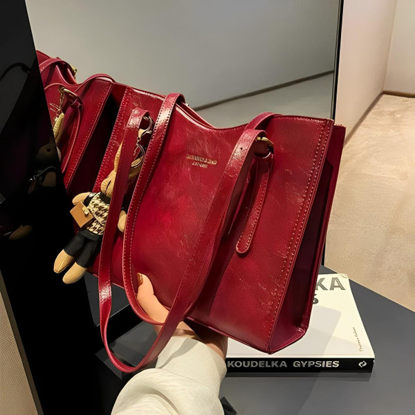Sac En Cuir Avec Pendentif Lapin Sac En Cuir Avec Pendentif Lapin zaxx
