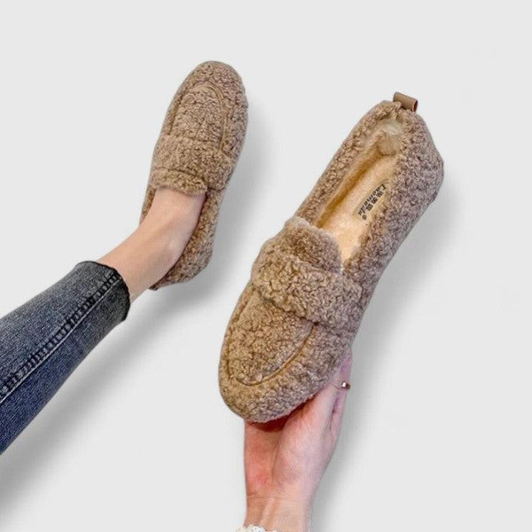 Chaussons Chauds au Design Élégant Solenne zaxx