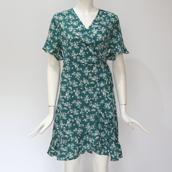 Mini Robe Florale a Volants Mini Robe Florale a Volants zaxx