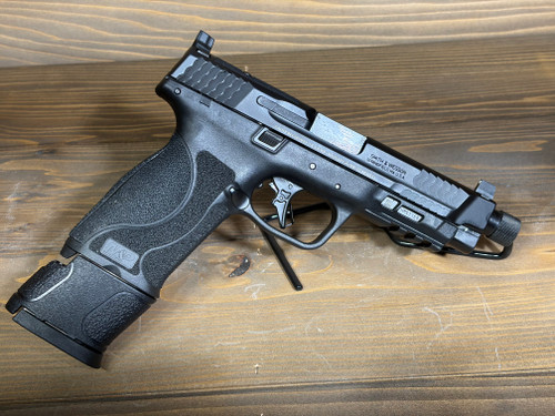 Smith & Wesson M&P 2.0 45 Tactical