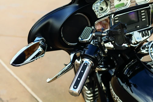 Kuryakyn Trigger Levers 14-16 Touring Chrome - 1843 - view 2
