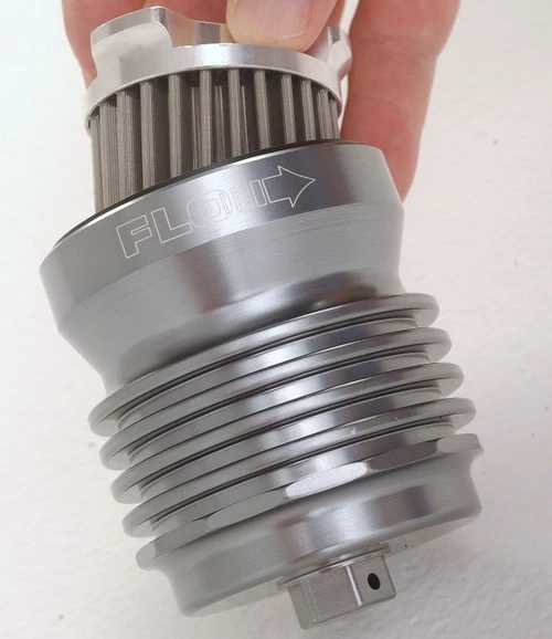 PC Racing FLO Spin-On Reusable Oil Filter - view 2