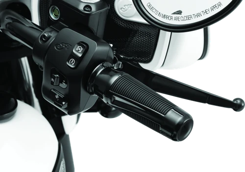 Kuryakyn Phantom Grips Indian Black - 5787 - view 2