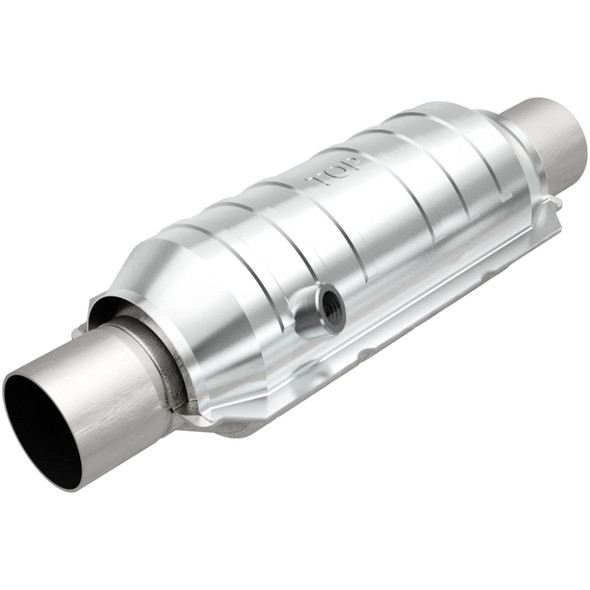 MagnaFlow Universal Catalytic Converter 2.25 OEM Angled O2 - MAGNAFLOW52325