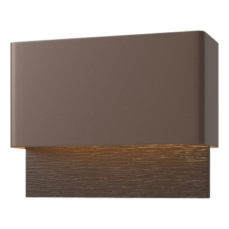 Stratum LED Outdoor Wall Sconce in Coastal Bronze (39|302630-LED-75-14) Stratum LED Outdoor Wall Sconce in Coastal Bronze (39|302630-LED-75-14)