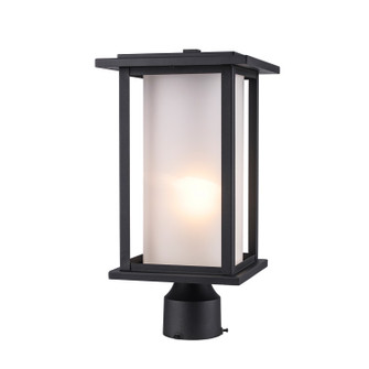 Shaakar One Light Post Lantern in Black (110|51403 BK)