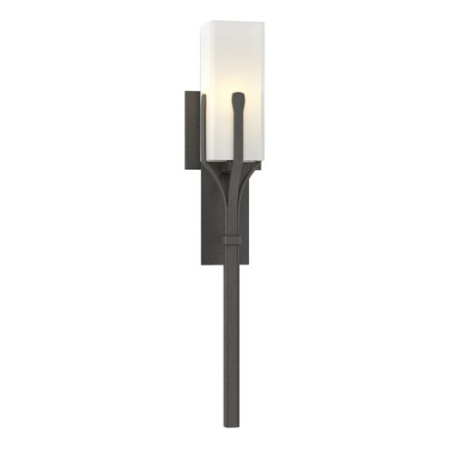 Mediki One Light Wall Sconce in Natural Iron (39|204750-SKT-20-GG0441)