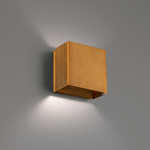 Boxi LED Wall Sconce in Aged Brass (34|WS-45105-27-AB)