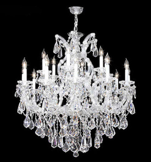 Maria Theresa Royal 18 Light Chandelier in Gold Lustre (64|94738GL11) Maria Theresa Royal 18 Light Chandelier in Gold Lustre (64|94738GL11)