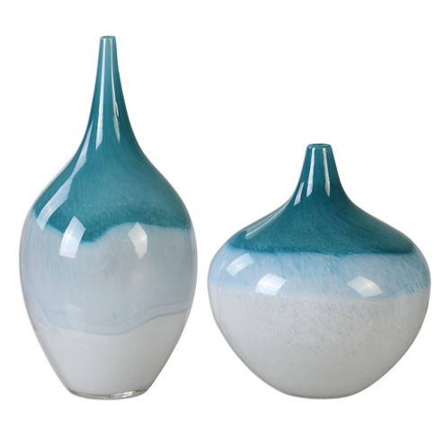 Carlas Vases, S/2 in Green/White (52|20084) Carlas Vases, S/2 in Green/White (52|20084)