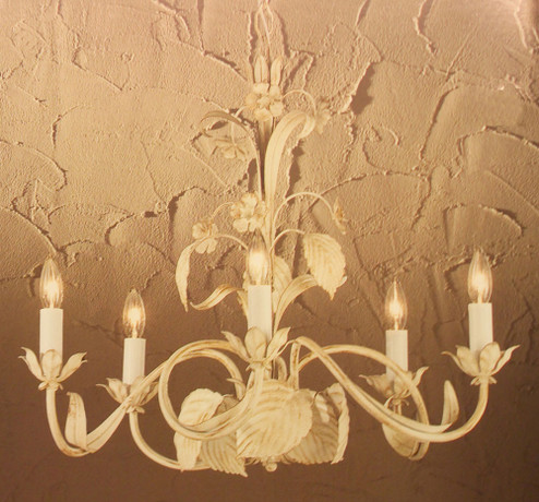 Floral Five Light Chandelier in Ivory (92|3715 I)