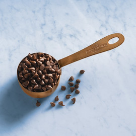 Ghirardelli Semi Sweet Chocolate Chips, 4000 Per Pound, 35 Pounds Ghirardelli Semi Sweet Chocolate Chips, 4000 Per Pound, 35 Pounds