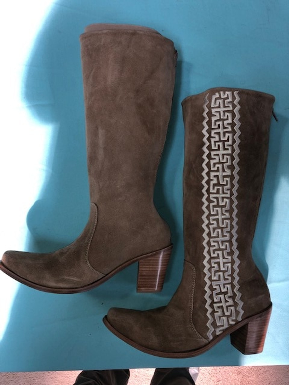 Tall boots hot sale size 12