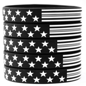 5 of Flag Thin Gray Line Wristbands