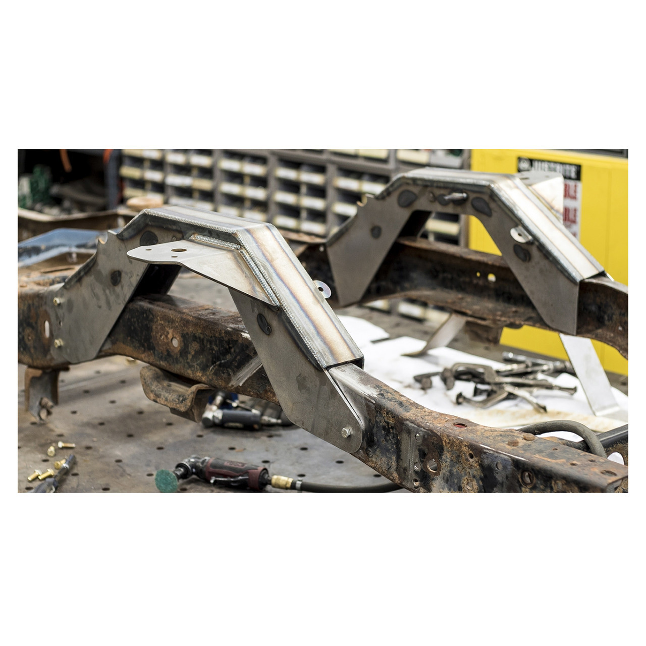 GSI-73-87 SQUAREBODY REAR KIT FOR C10 - AVS