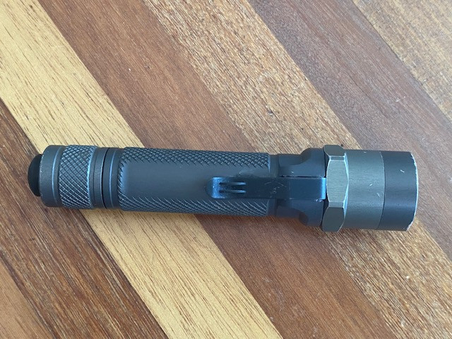 Surefire E2E-HA-WH E2E Executive Elite Flashlight Vintage Rare
