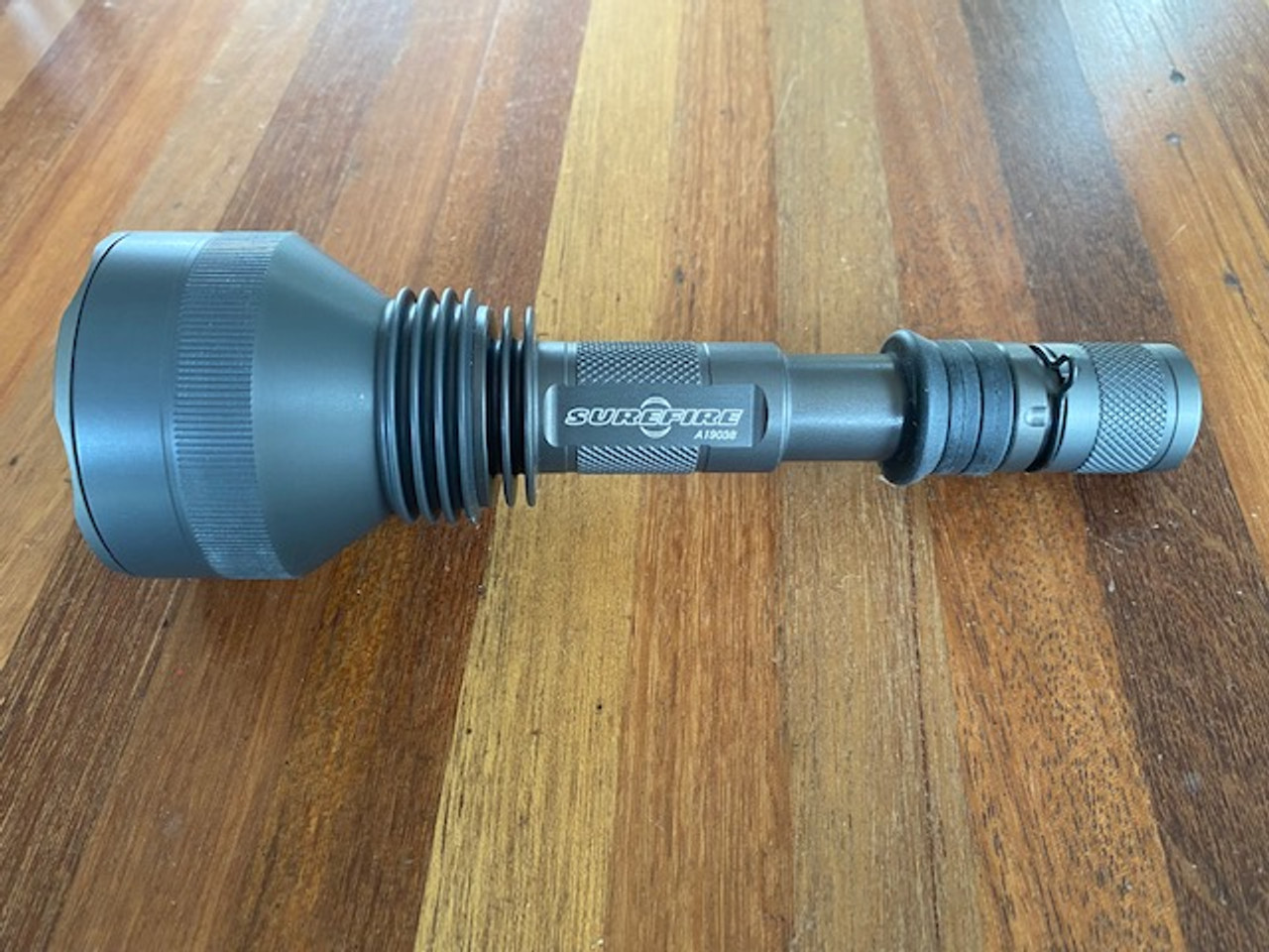 日本製低価SUREFIRE Millennium Series M6 GUARDIAN special operation series 廃盤 カスタム コレクション シュアファイヤー