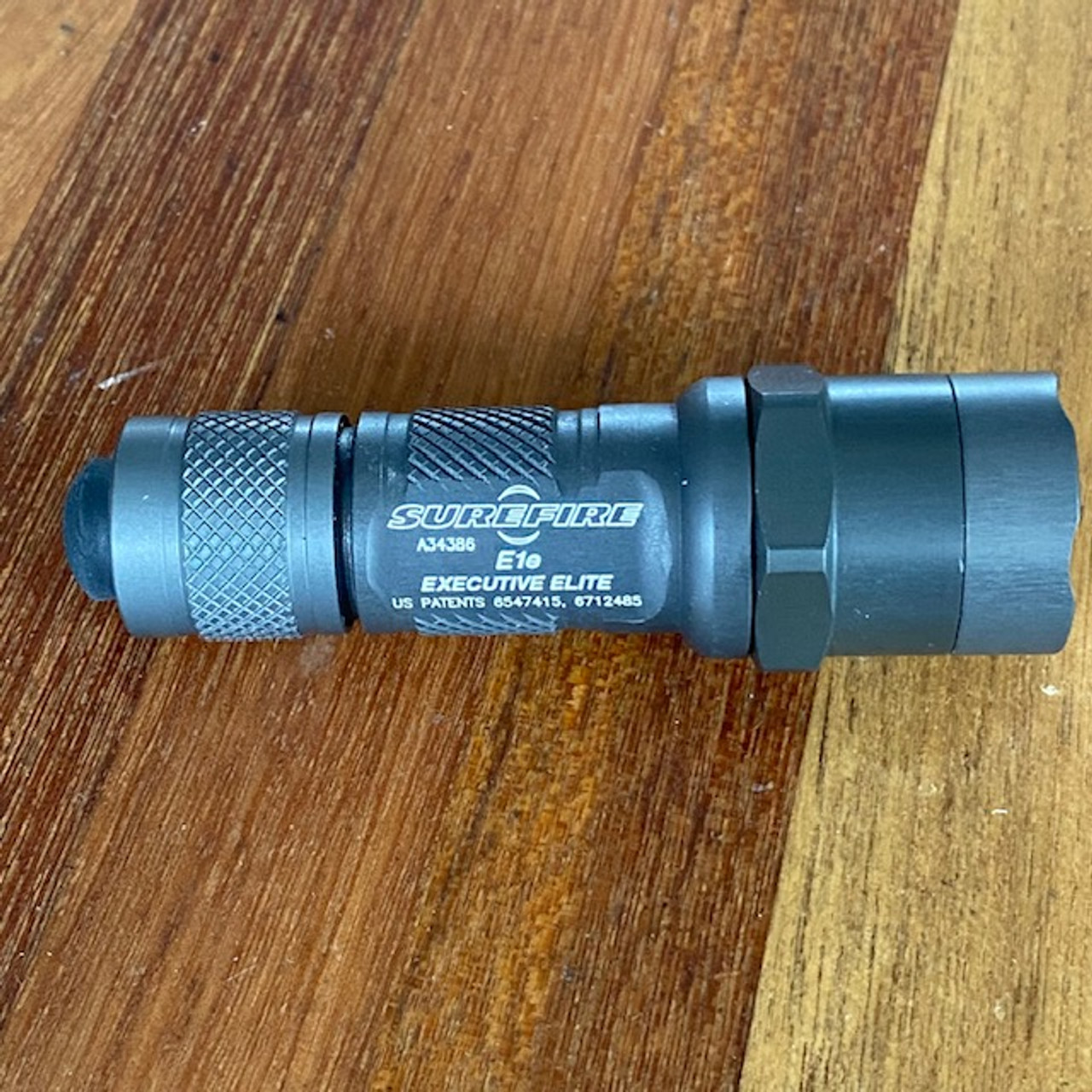 SureFire E1E E1E-HA Executive Elite Incandescent Flashlight