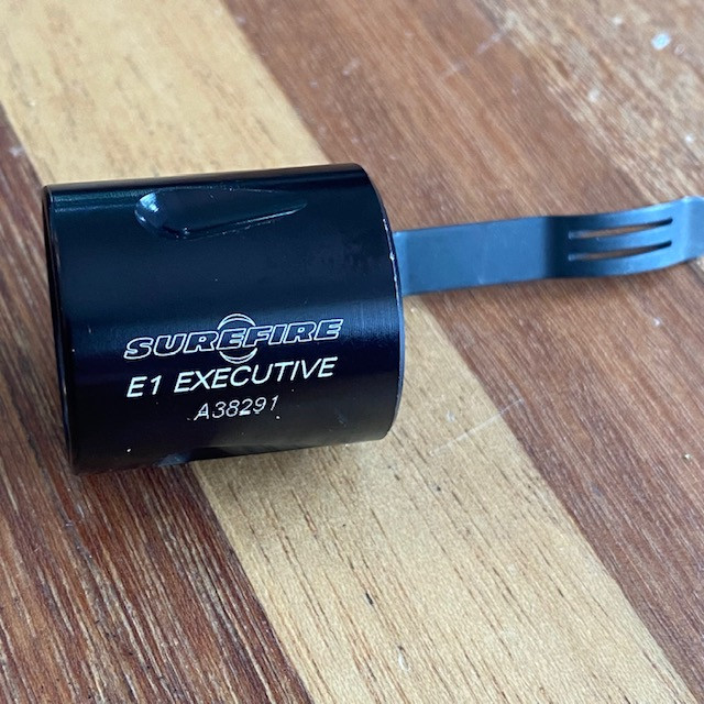 SUREFIRE E1 Executive HAカラー SUREFIRE E1 Executive HAカラー