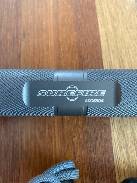 Remis en vente : Surefire M4 Devastator - Logo old school avec rare