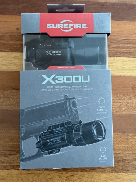 SureFire X300U-A  X300 Ultra LED ***1000 Lumens WeaponLight ***