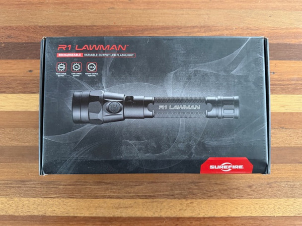 SUREFIRE R1-B-BK R1 LAWMAN Rechargeable Dual Fuel LED Flashlight