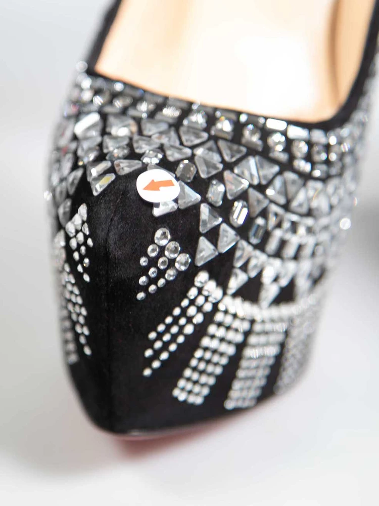Christian Louboutin Crystal Decora Strass Pumps