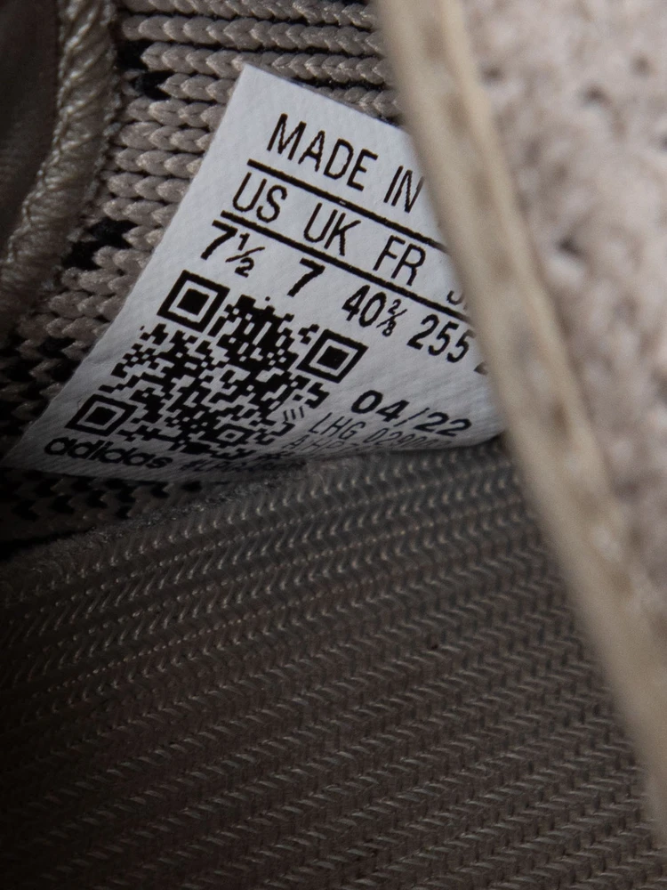 Yeezy Grey Yeezy 350 V2 Granite Trainers