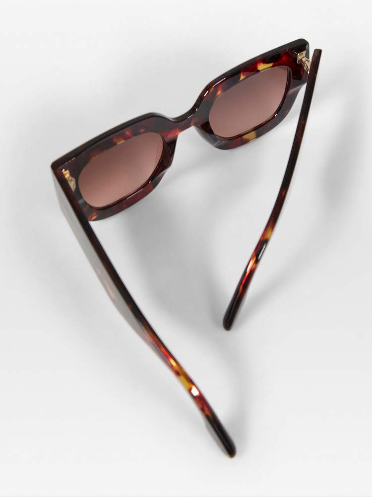Victoria Beckham Havana Red Gradient Square Sunglasses