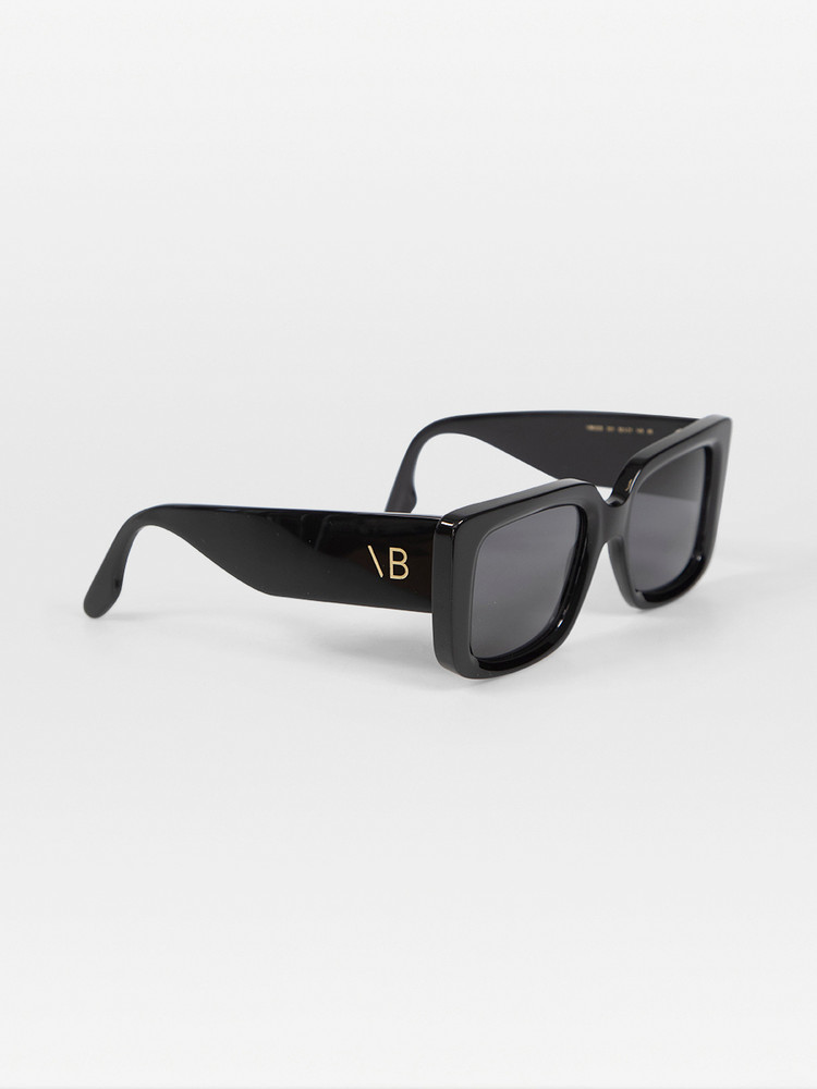 Victoria Beckham Black Rectangle Tinted Logo Sunglasses