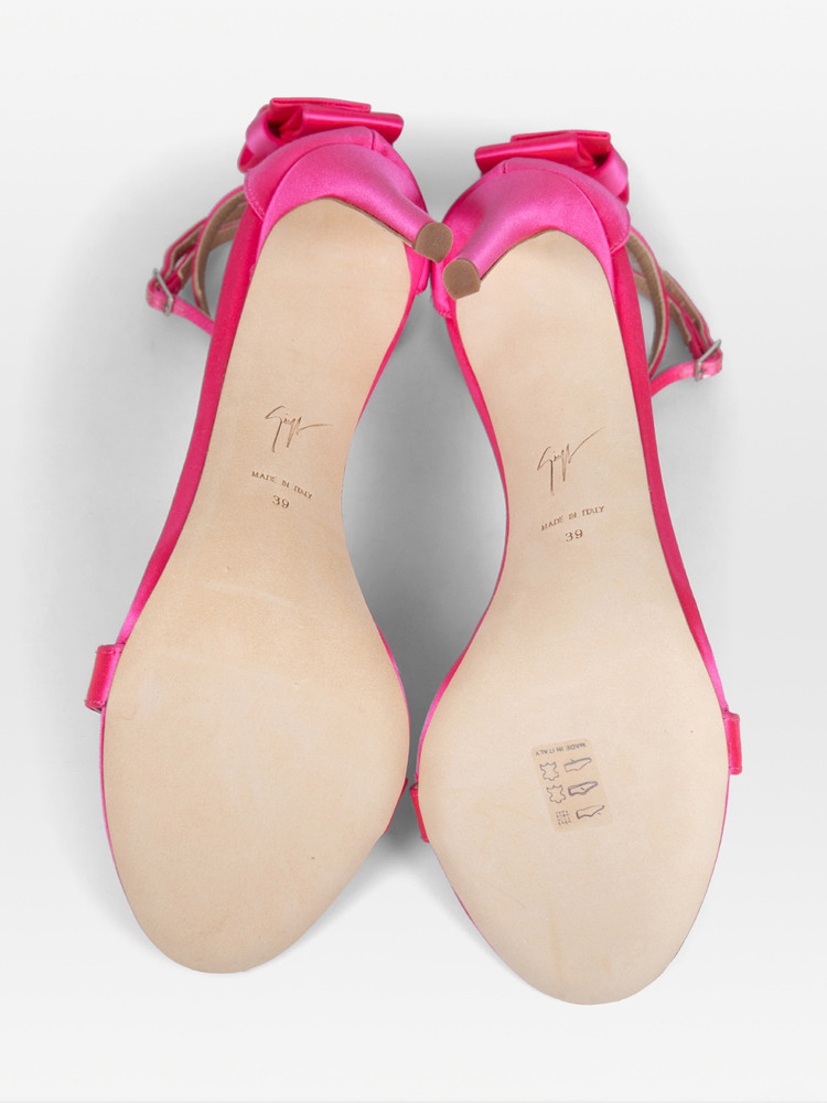 Giuseppe Zanotti Pink Bow Detail Sandals