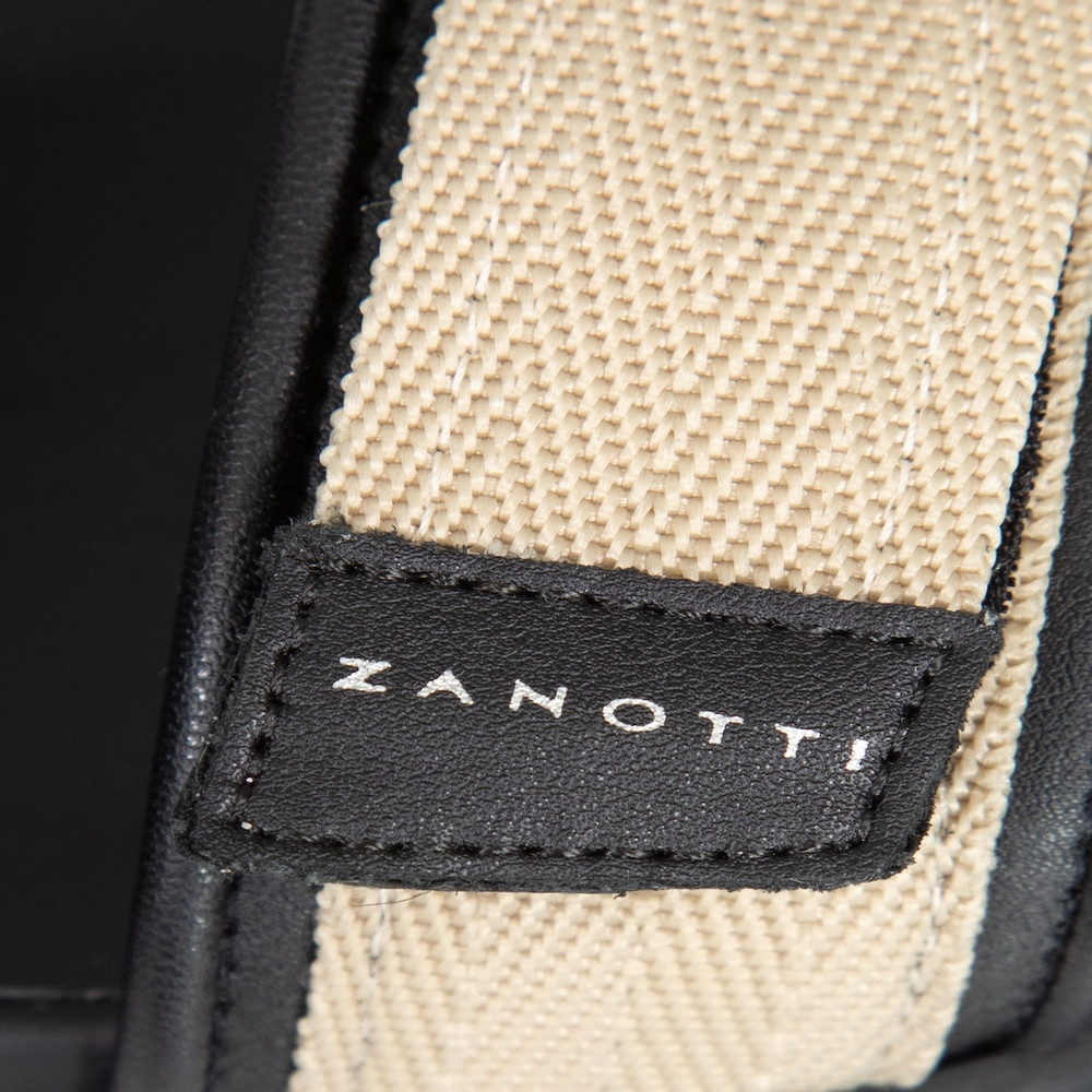 Giuseppe Zanotti Beige Blabber Gummy Sandals