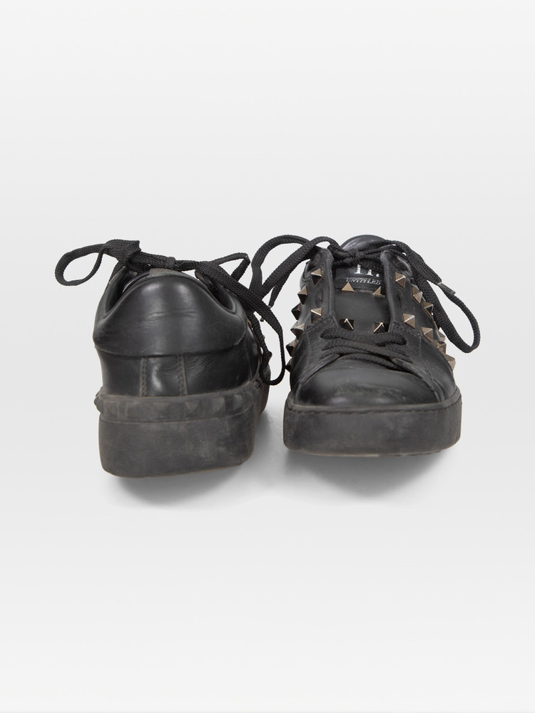 Valentino Garavani Black Leather Rock Stud Trainers