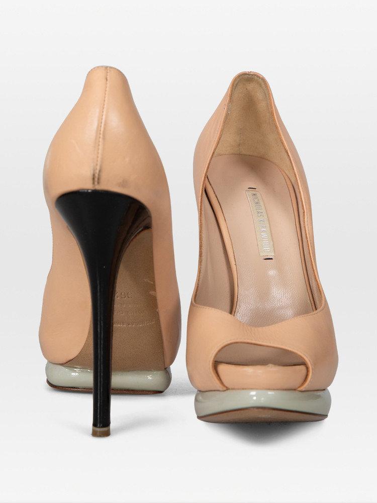 Nicholas Kirkwood Beige Peep Toe Leather Heels
