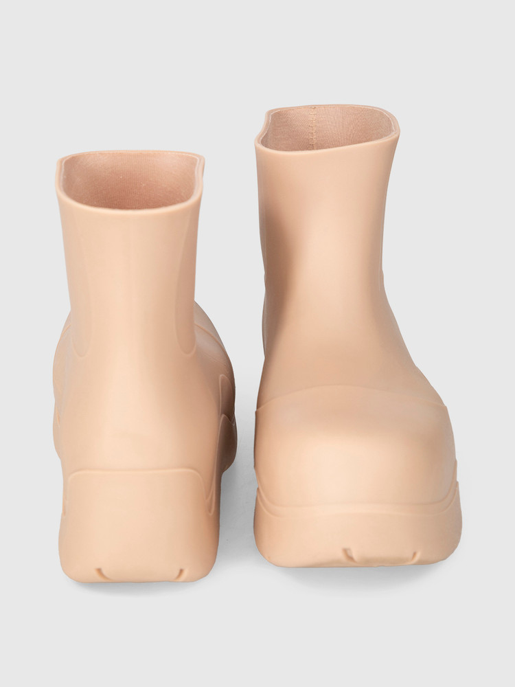 Bottega Veneta Beige Puddle Rubber Boots