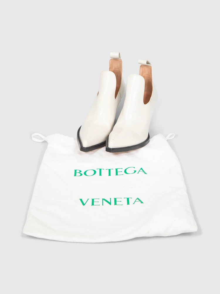 Bottega Veneta White Leather Ankle Cut Out Boots