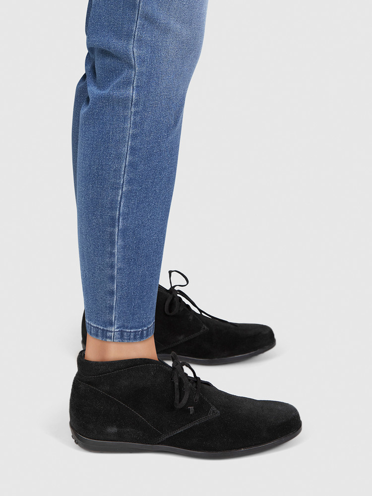 Tod's Black Suede Desert Boots