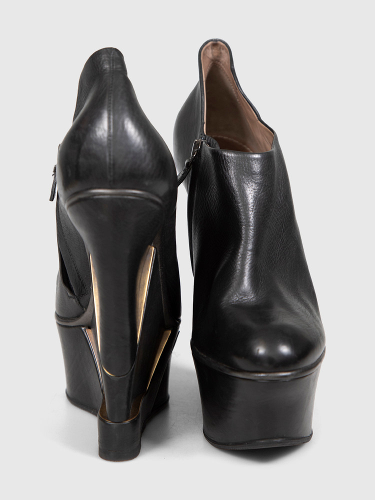 Lanvin 2010 Hiven Black Leather Wedge Ankle Boots