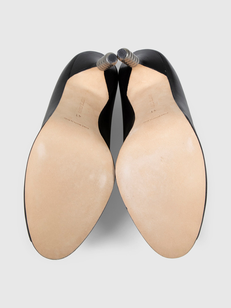 Manolo Blahnik Black Leather Pearl Heels