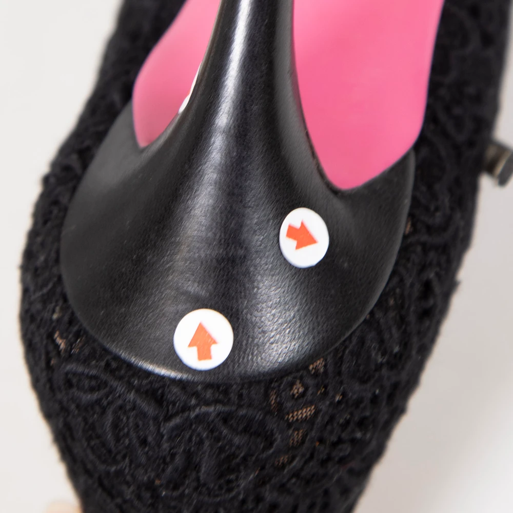 Gucci Black Lace Pointed Toe Heels