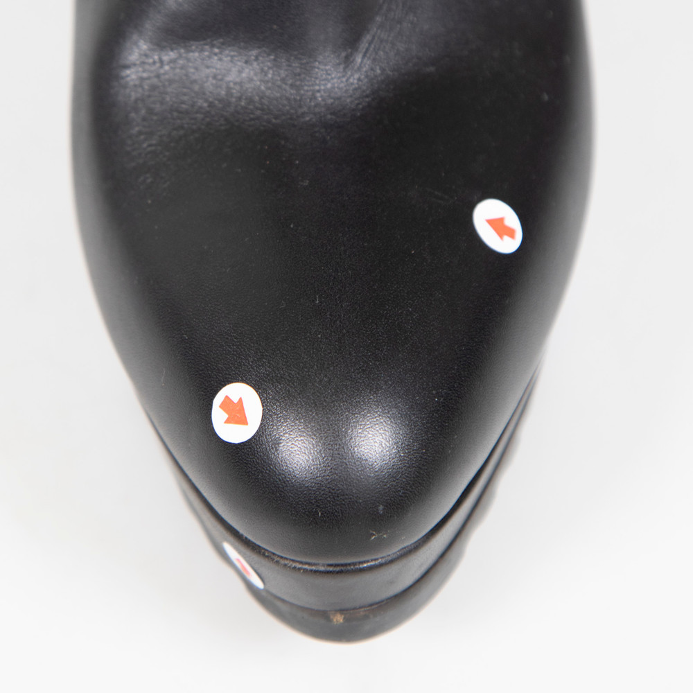 Bottega Veneta Black Leather Zipped Heeled Boots