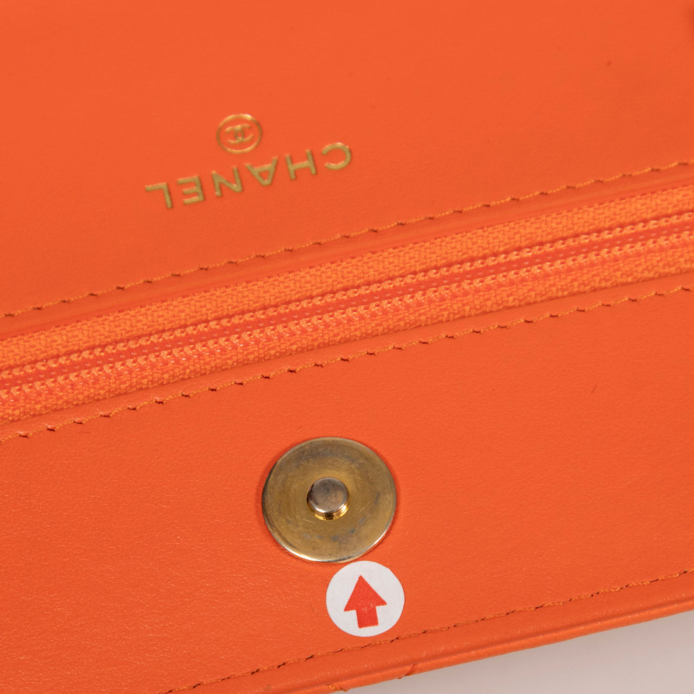 Chanel 2019 Orange Leather 19 Wallet on Chain