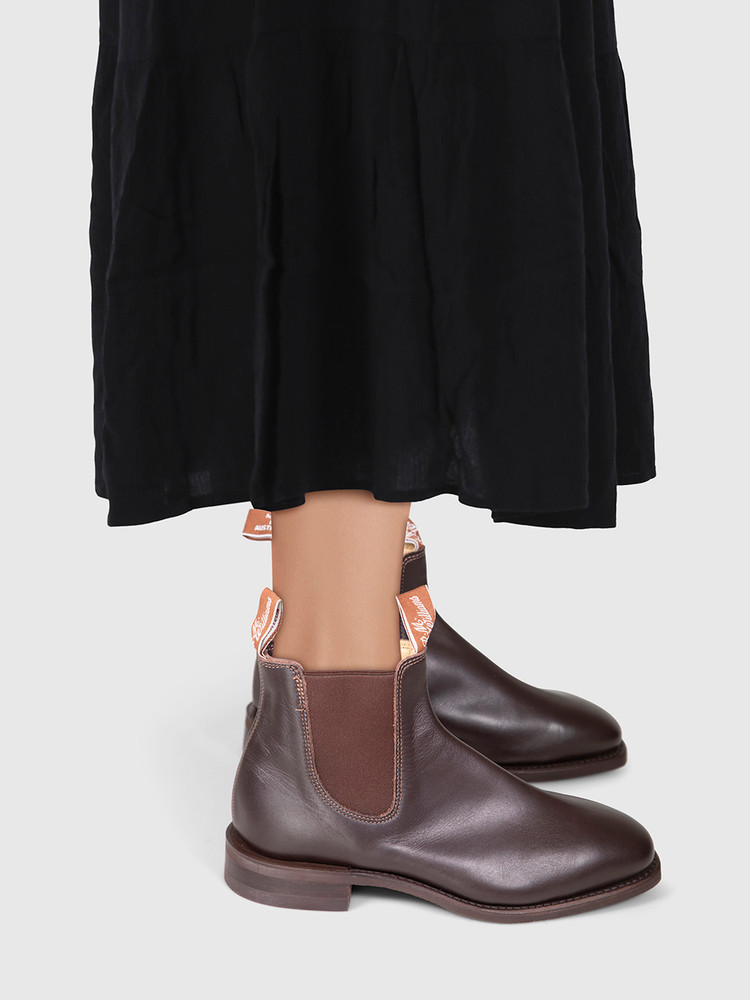 R.M. Williams Chestnut Yearling Leather Tambo Boots