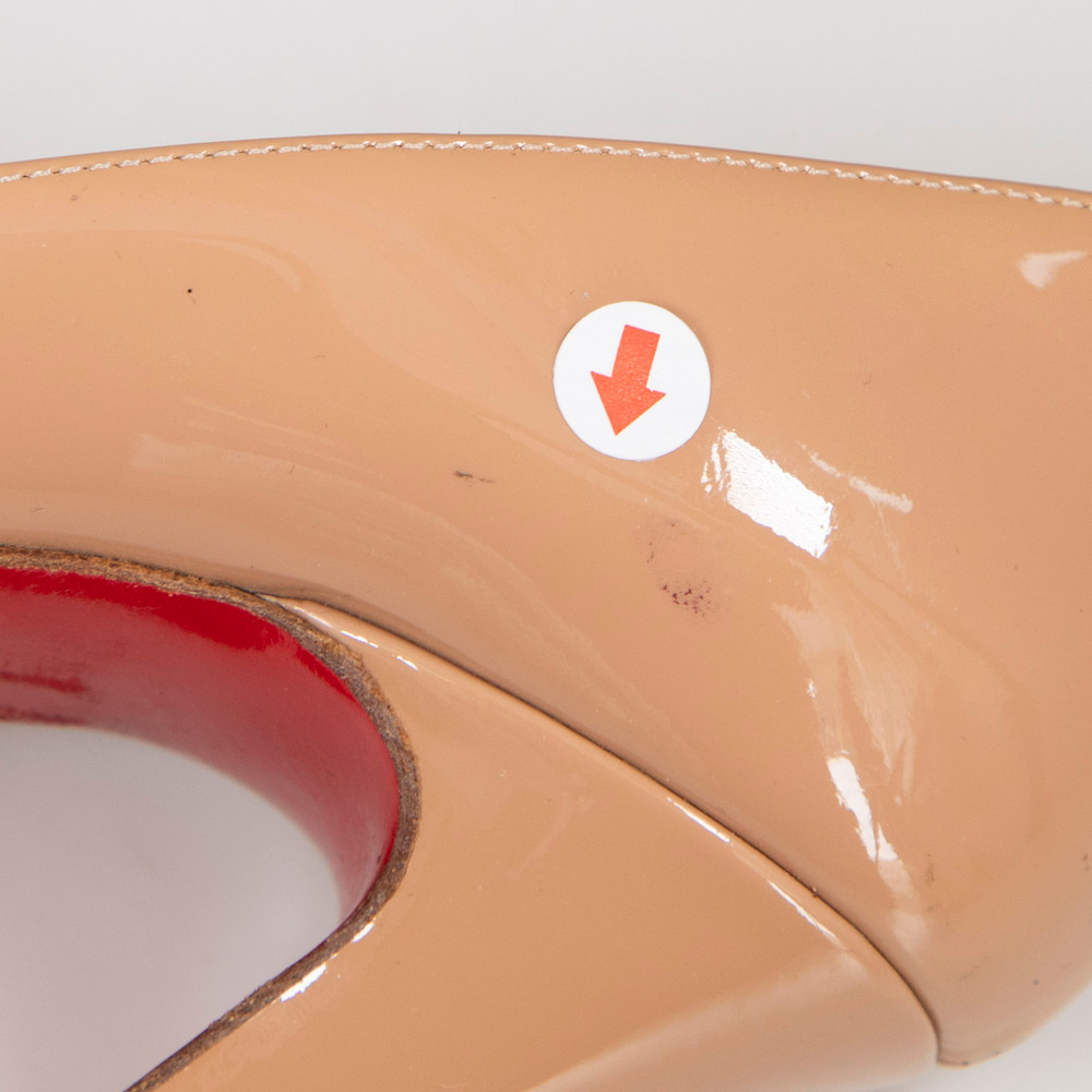 Christian Louboutin Beige Patent Calfskin Lady Peep 150