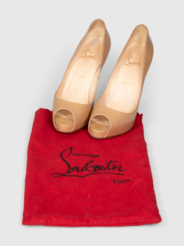 Christian Louboutin Beige Peep Toe Patent Heels