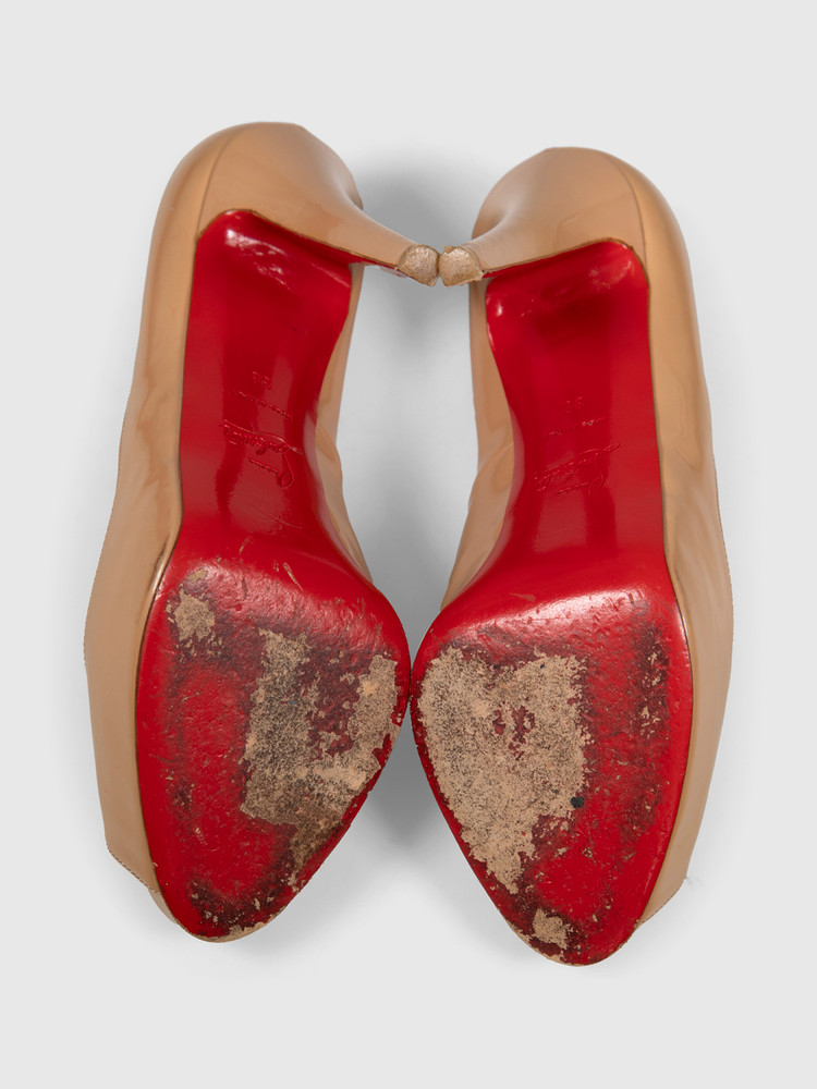 Christian Louboutin Beige Peep Toe Patent Heels