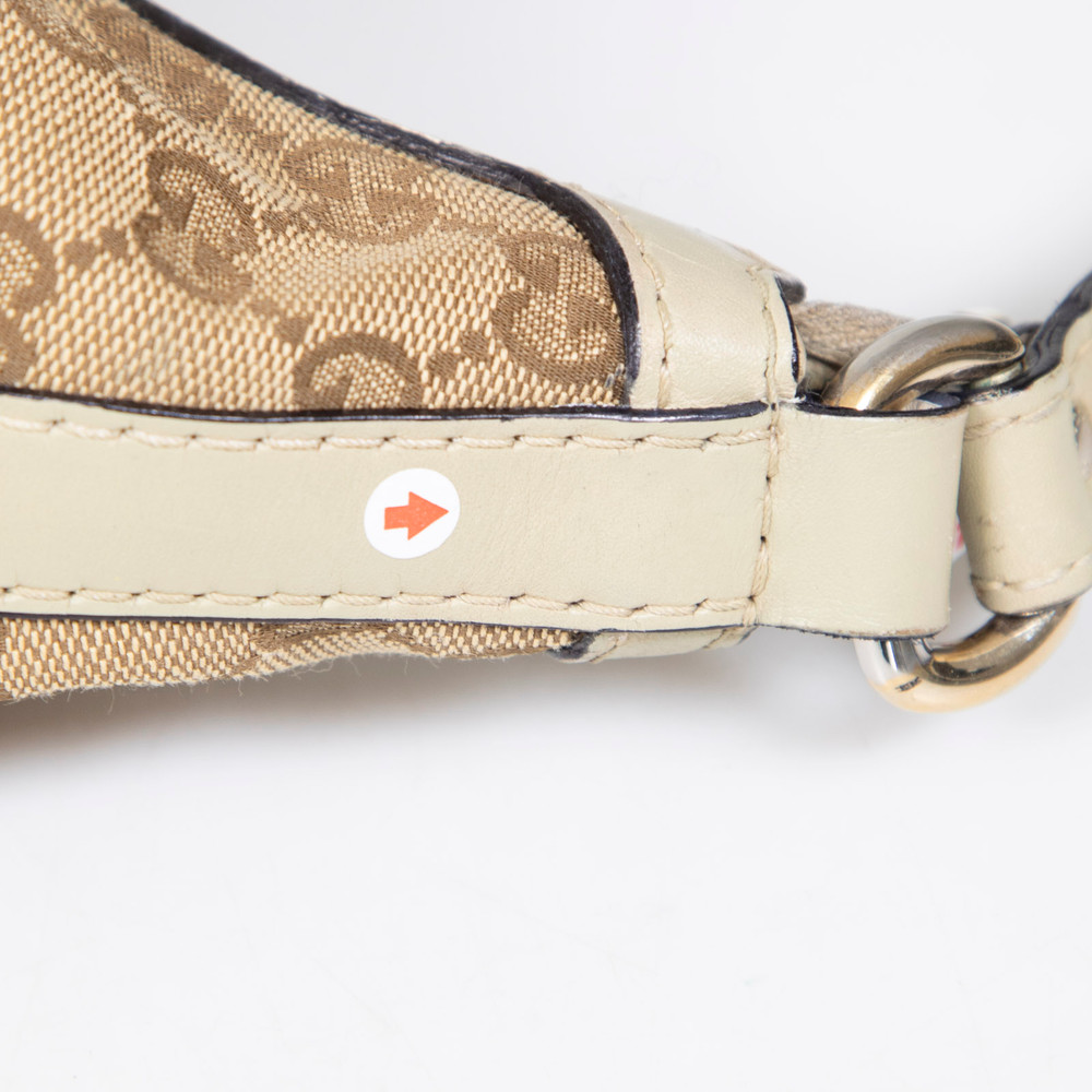 Gucci Beige Monogram Lovely Heart Hobo Bag
