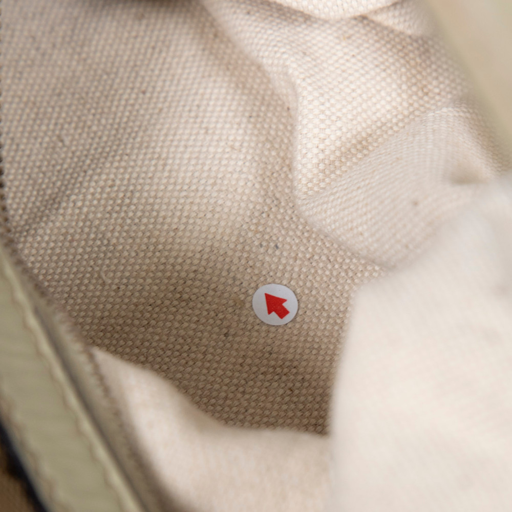 Gucci Beige Monogram Lovely Heart Hobo Bag